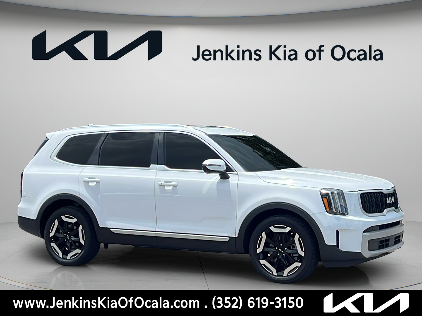 Certified 2023 Kia Telluride EX w/ EX Captain's Chair Package