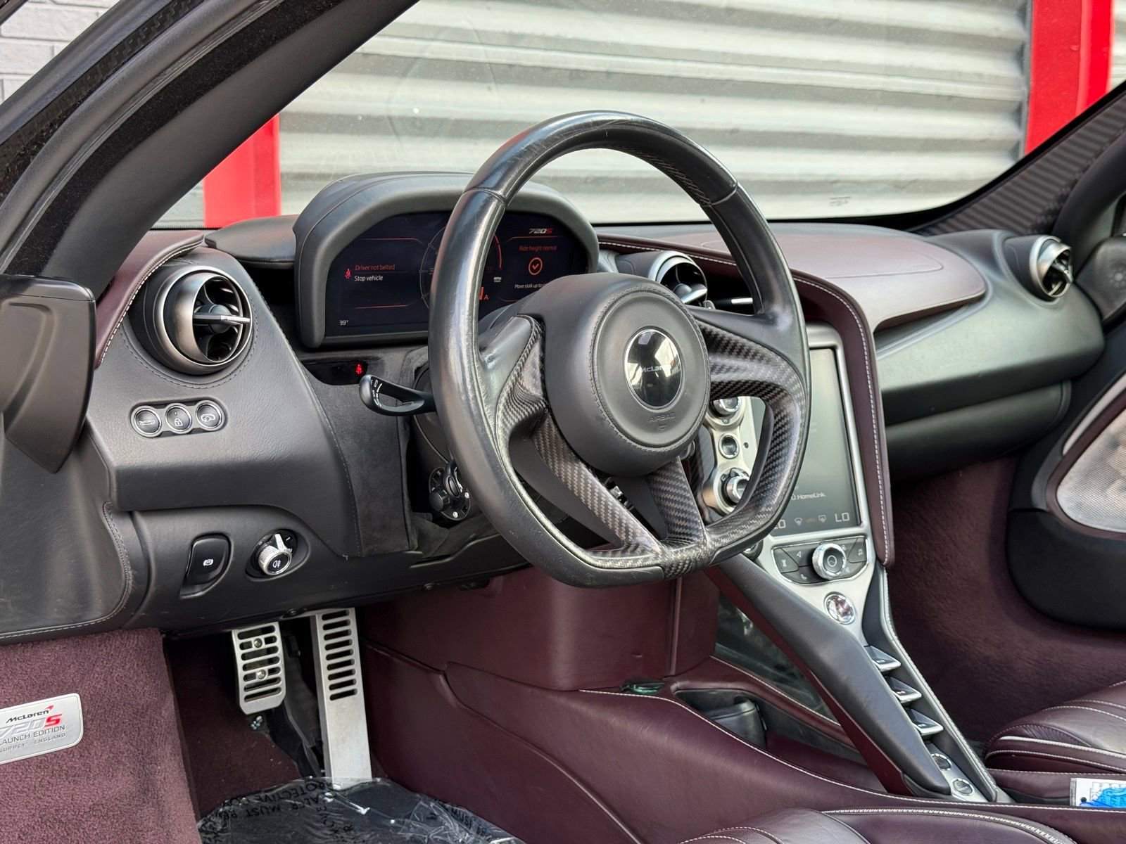 Used 2018 McLaren 720S photo 18