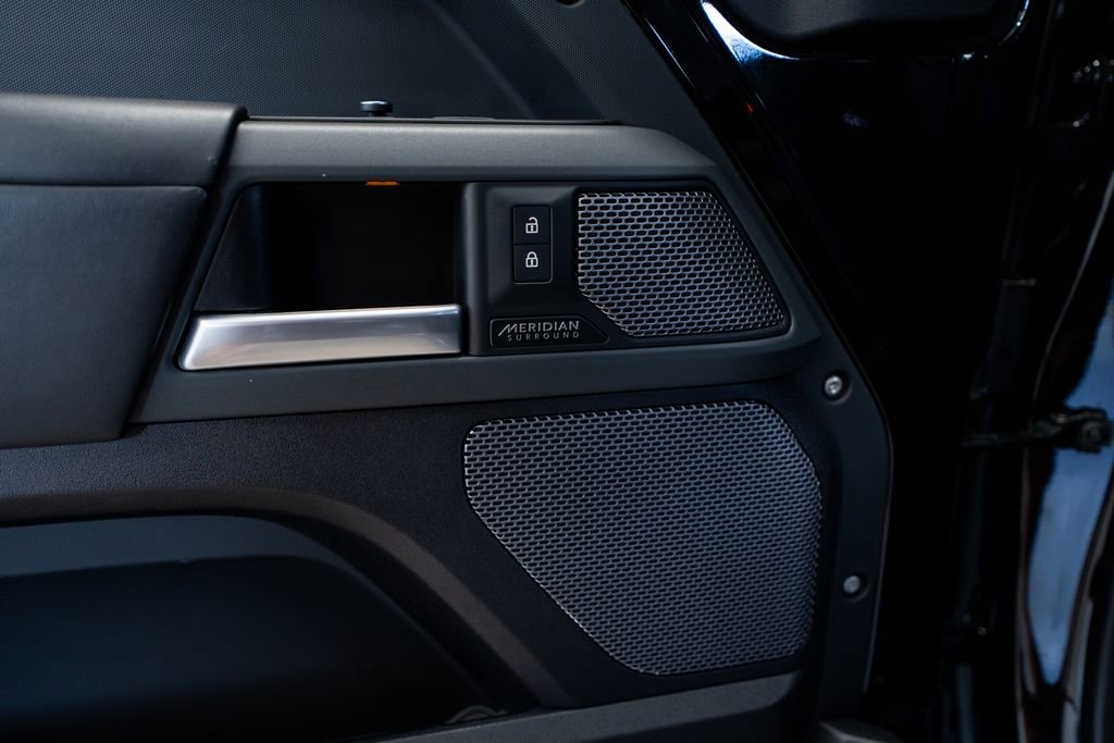 2023 Land Rover Defender 110 X