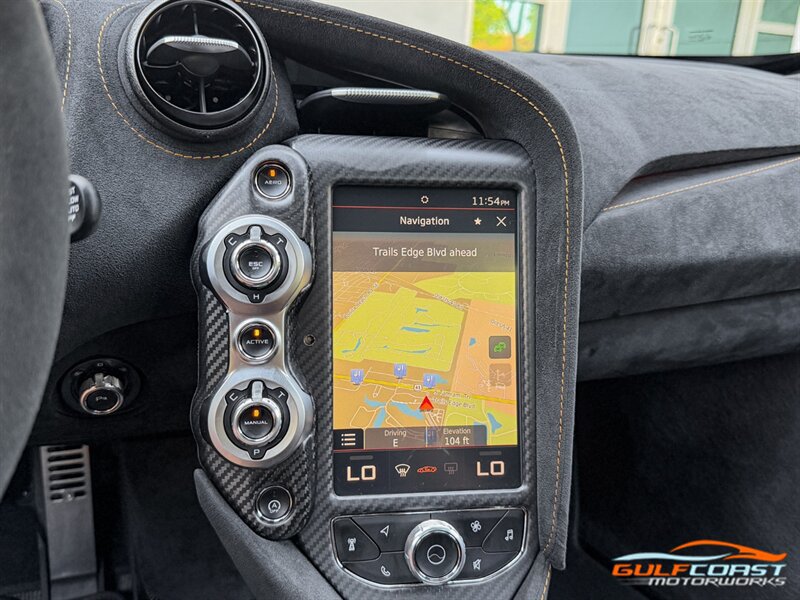 Used 2021 McLaren 765LT photo 18