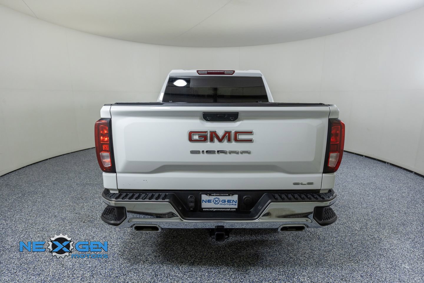 2023 GMC Sierra 1500 SLE