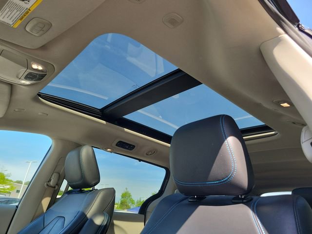 2021 Chrysler Pacifica Touring-L