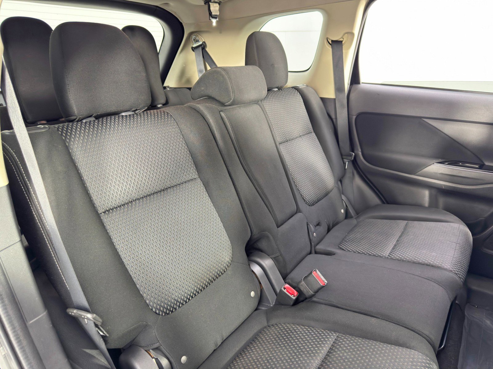 2017 Mitsubishi Outlander SE