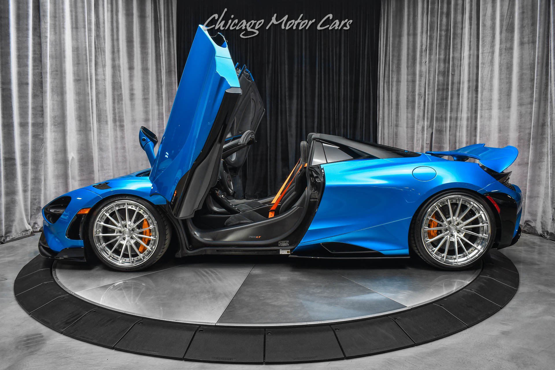 Used 2022 McLaren 765LT photo 40