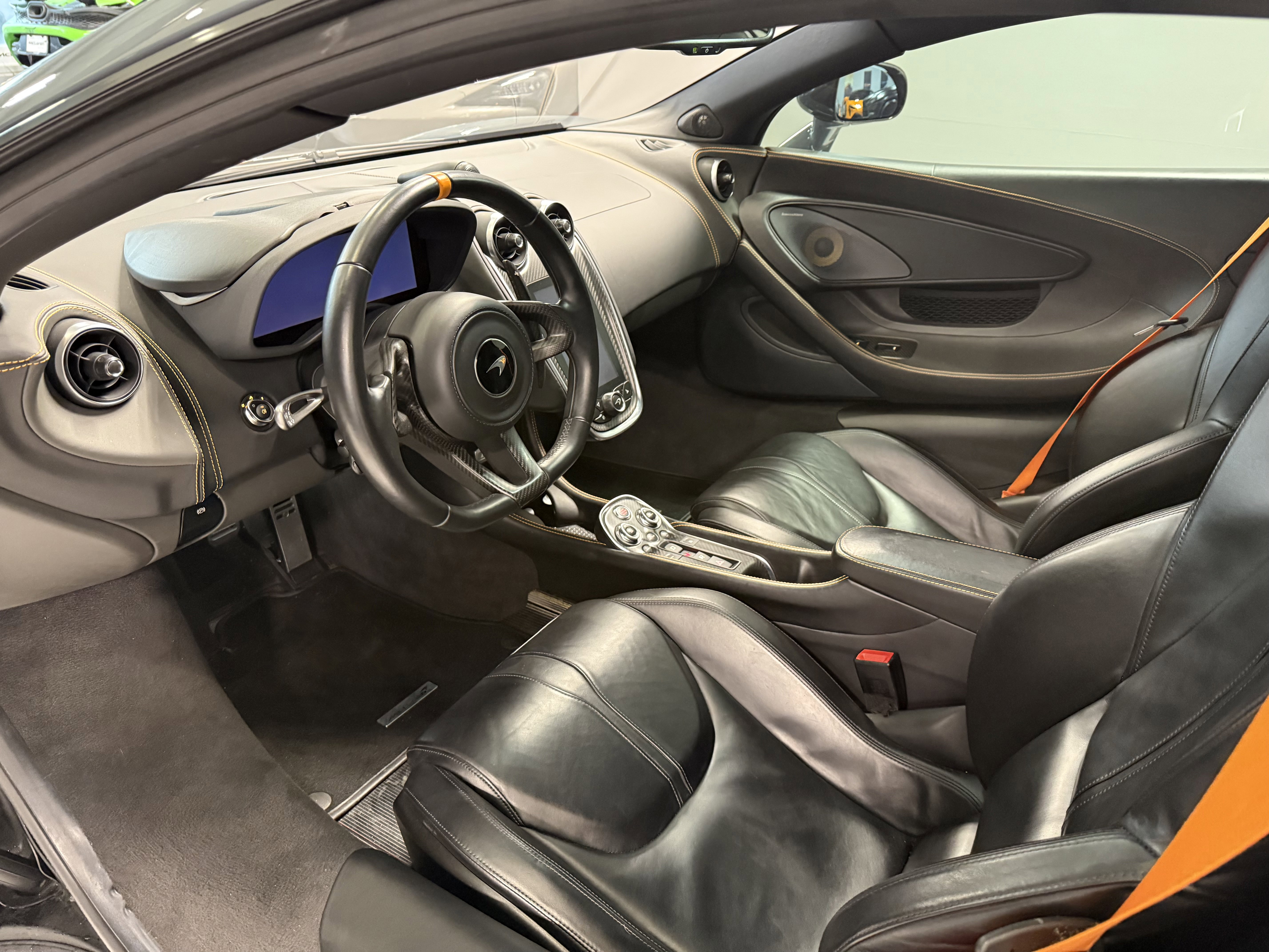 Used 2019 McLaren 600LT photo 13