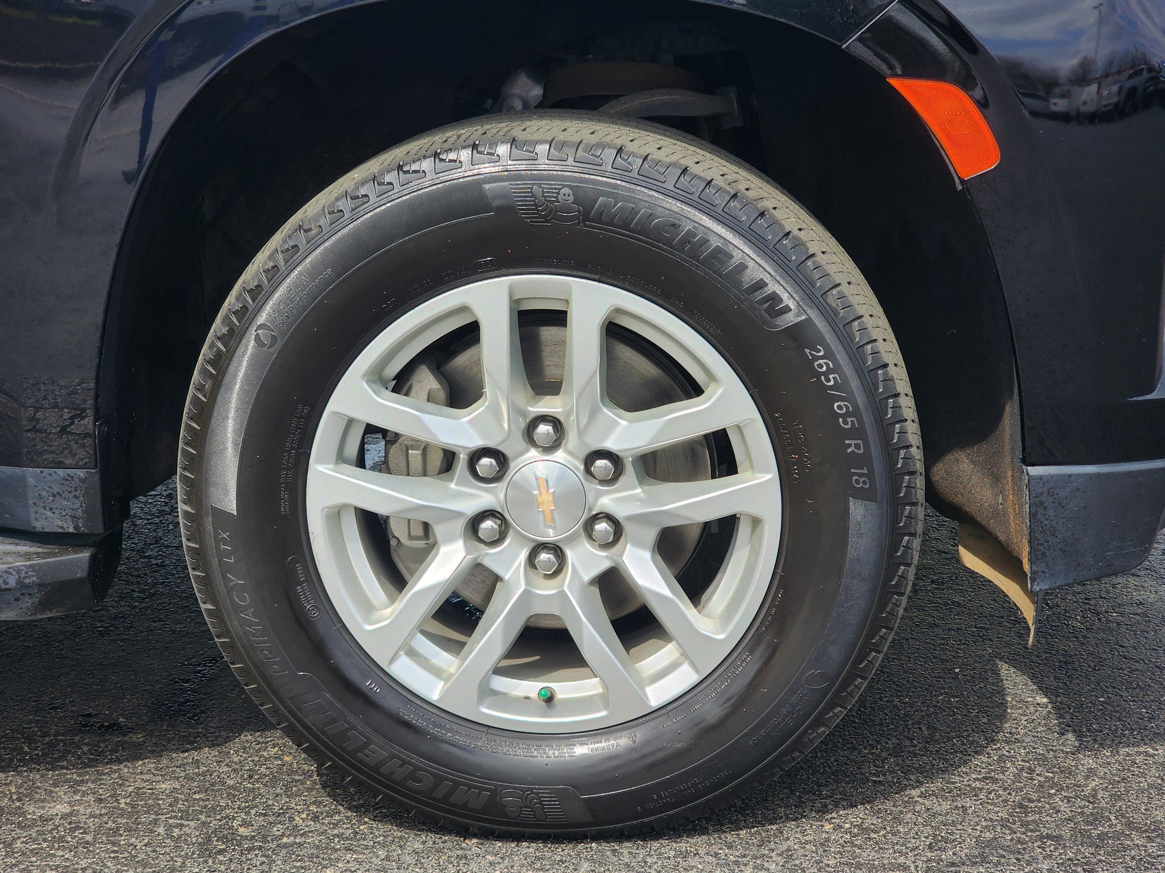 2024 Chevrolet Suburban LT