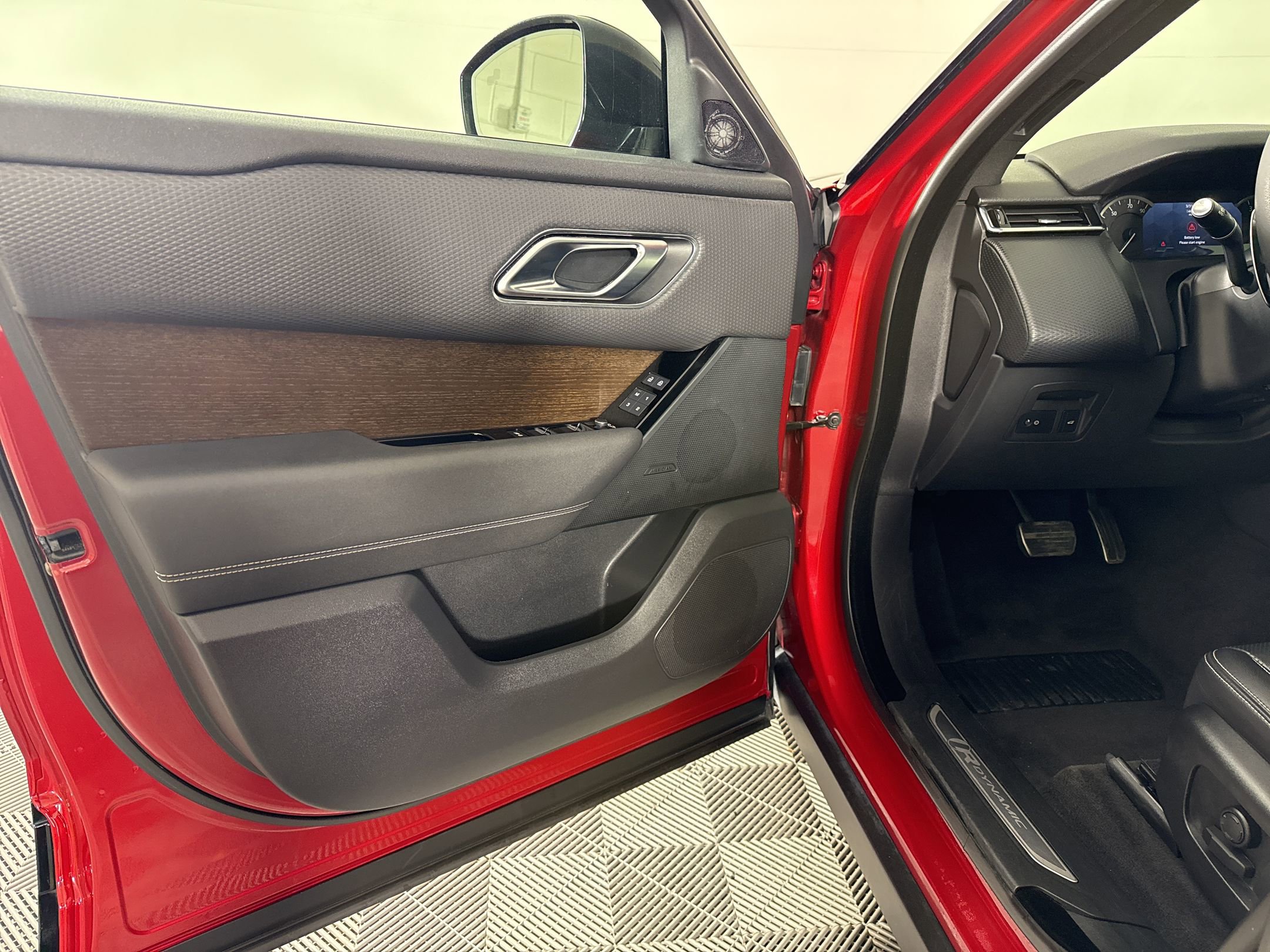 2023 Land Rover Range Rover Velar R-Dynamic S