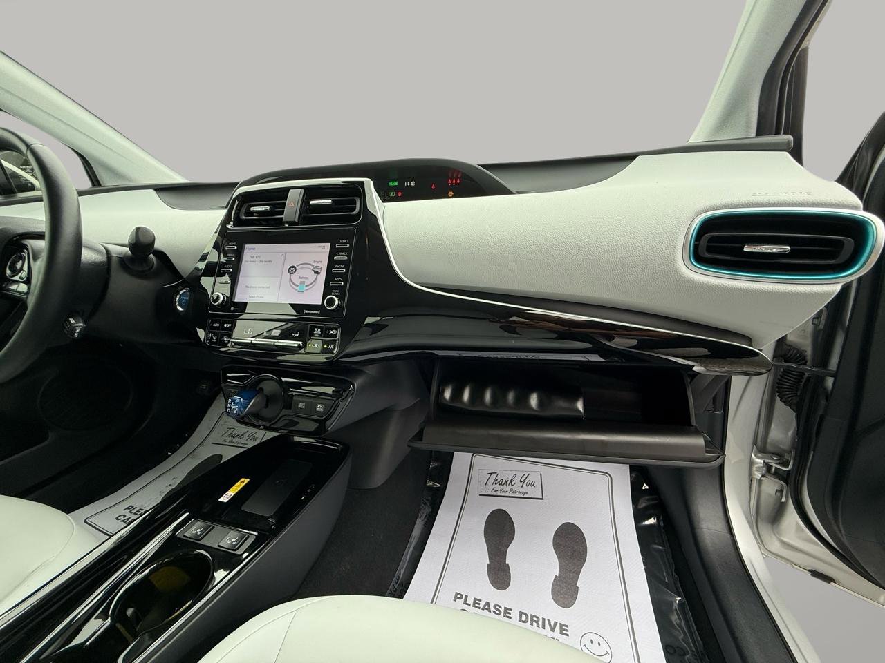 2021 Toyota Prius XLE