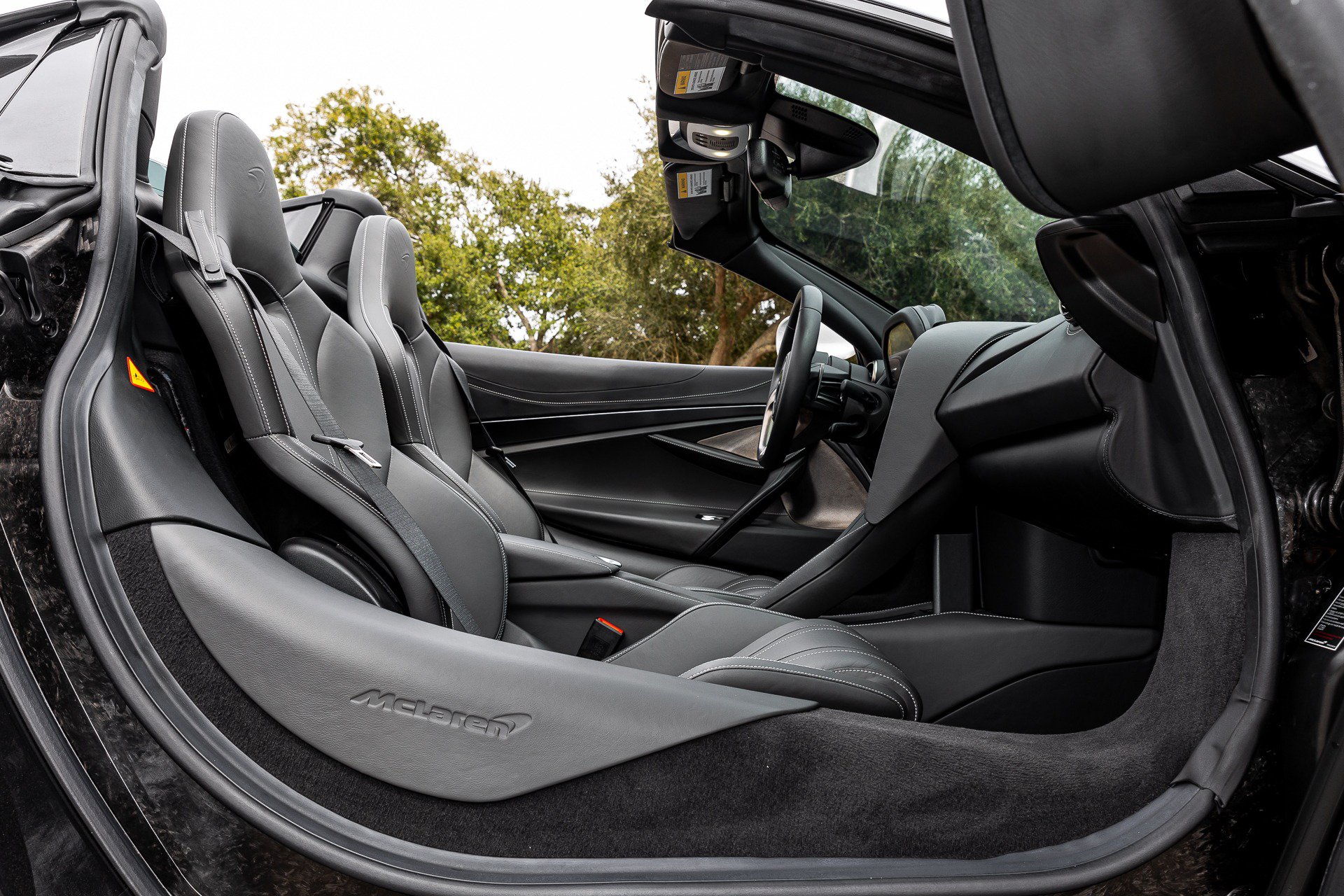 Used 2020 McLaren 720S Luxury photo 46