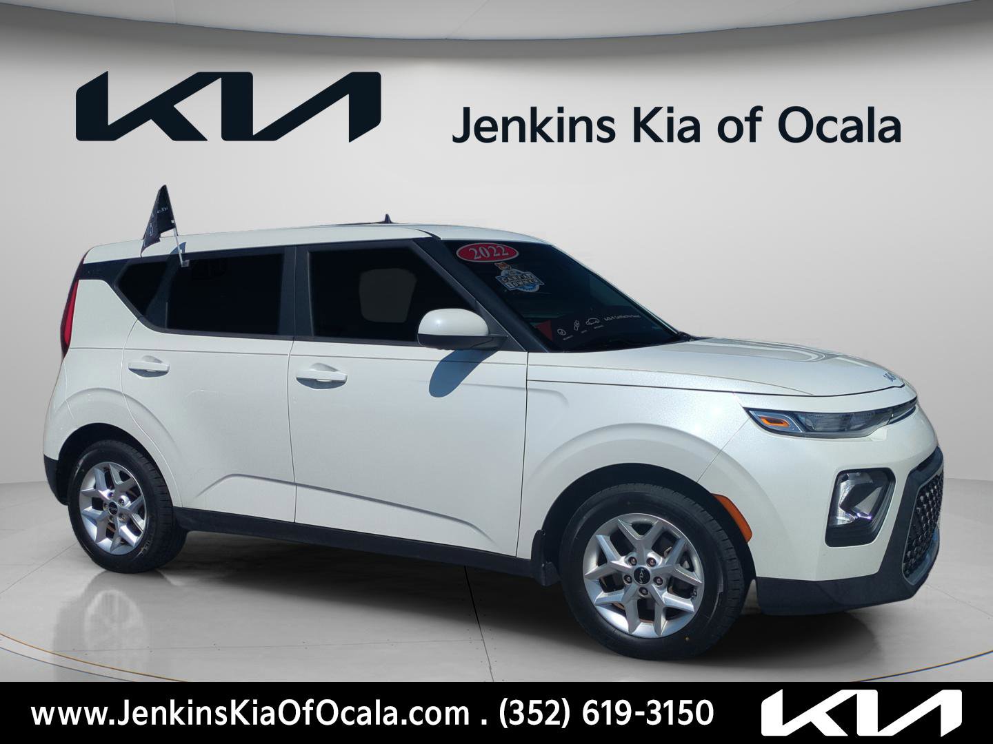 Certified 2022 Kia Soul LX w/ Technology Package