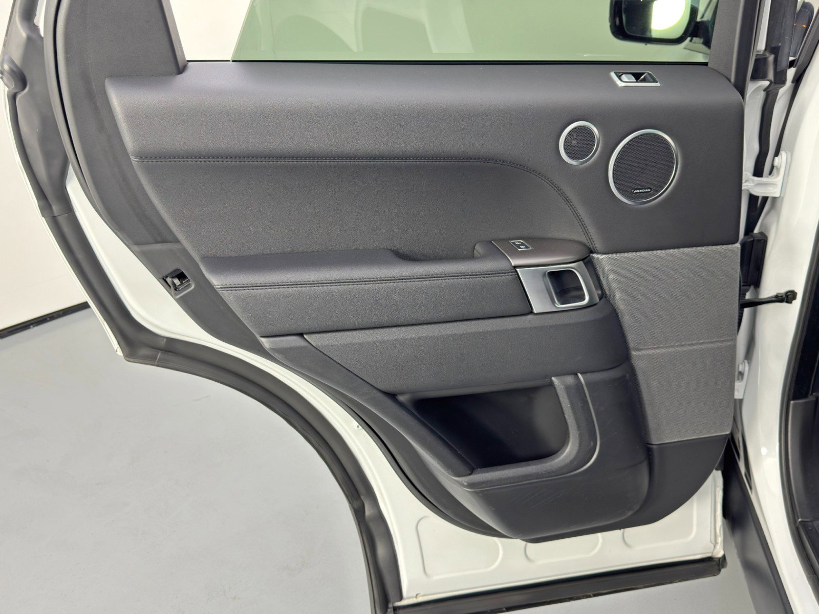 2022 Land Rover Range Rover Sport SE