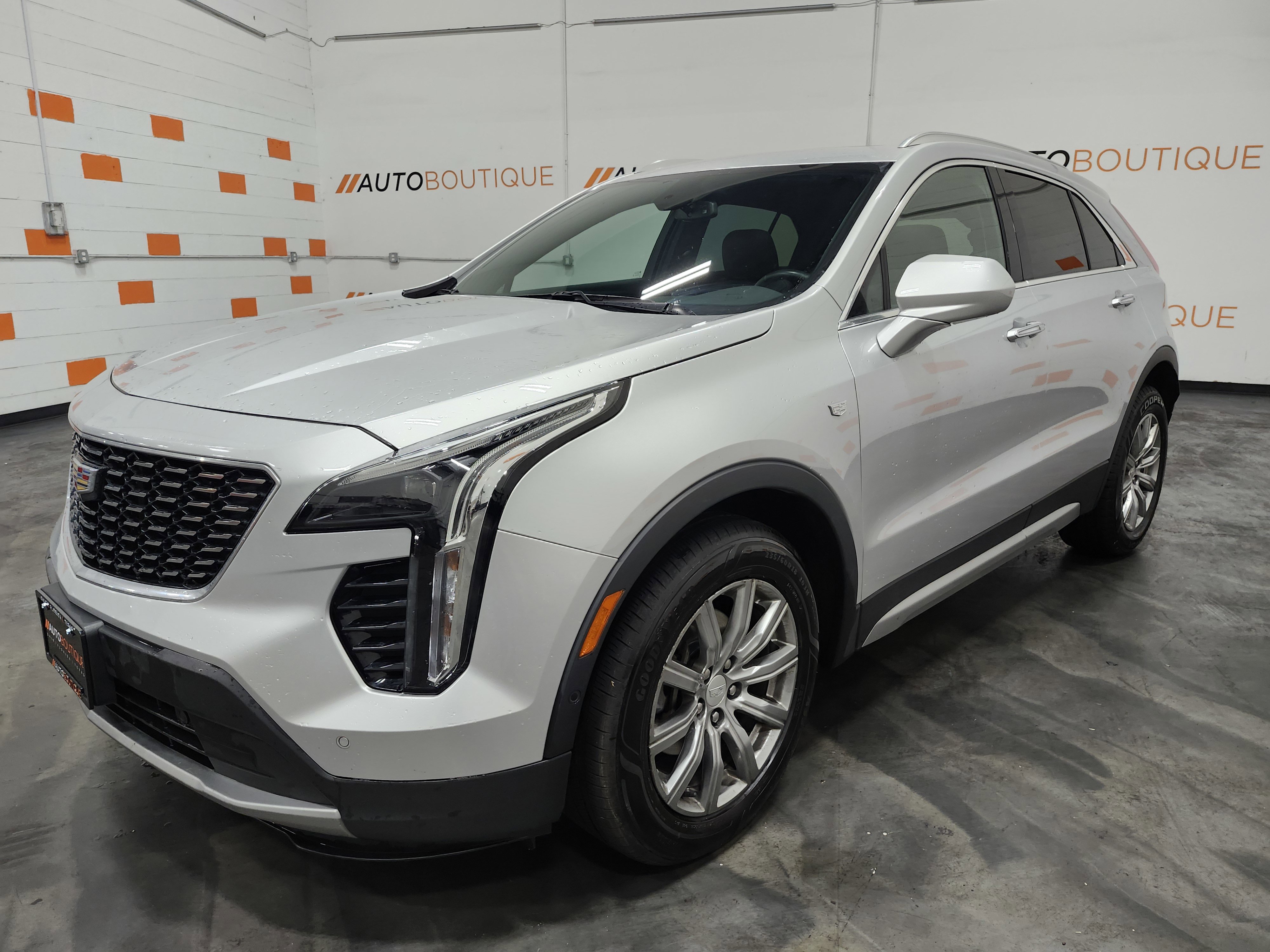 2019 Cadillac XT4 Premium Luxury
