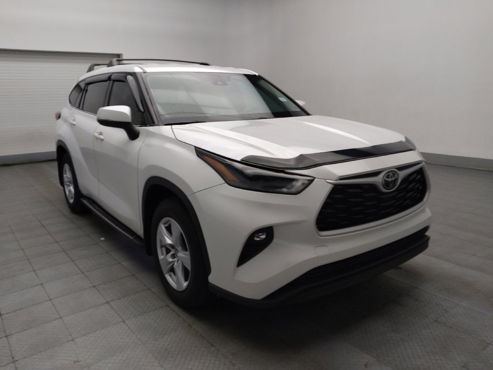 2022 Toyota Highlander LE