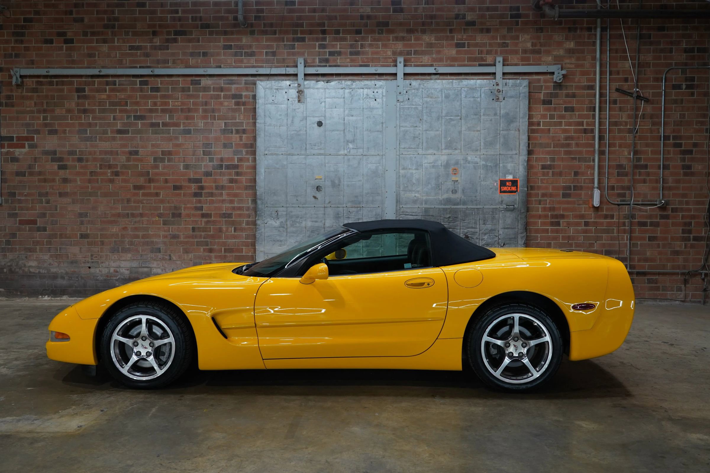 Used 2002 Chevrolet Corvette Convertible w/ Preferred Equipment Group2