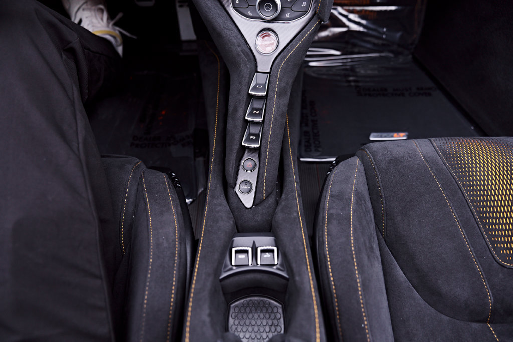 Used 2022 McLaren 765LT photo 90