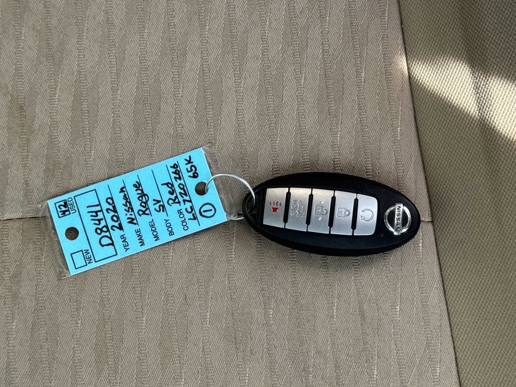 2020 Nissan Rogue SV