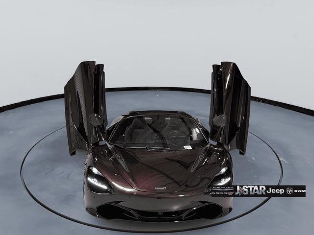 Used 2020 McLaren 720S Luxury photo 17