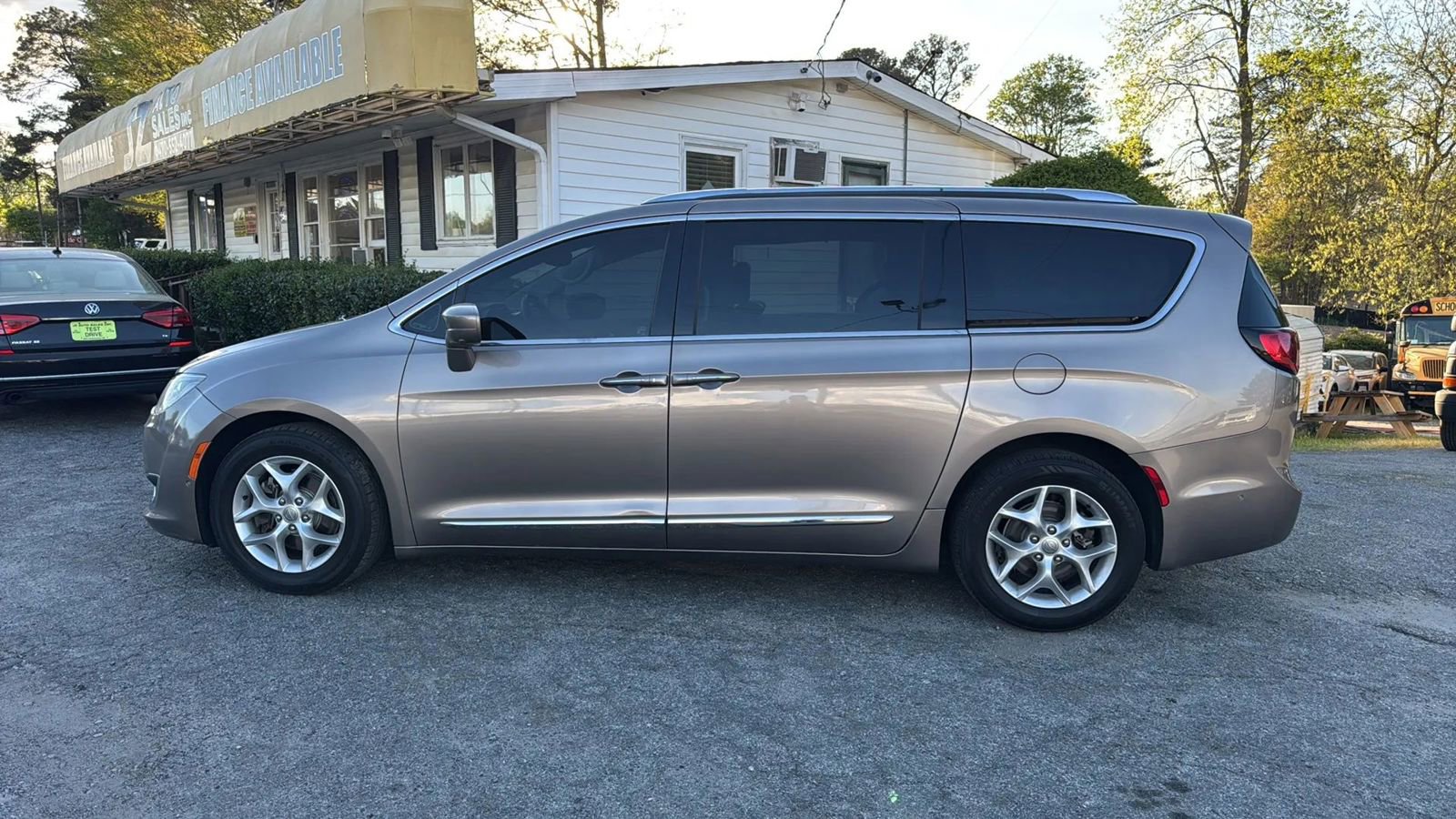 2018 Chrysler Pacifica Touring-L Plus
