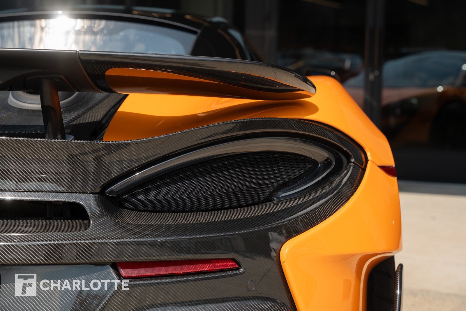 Used 2019 McLaren 600LT photo 19