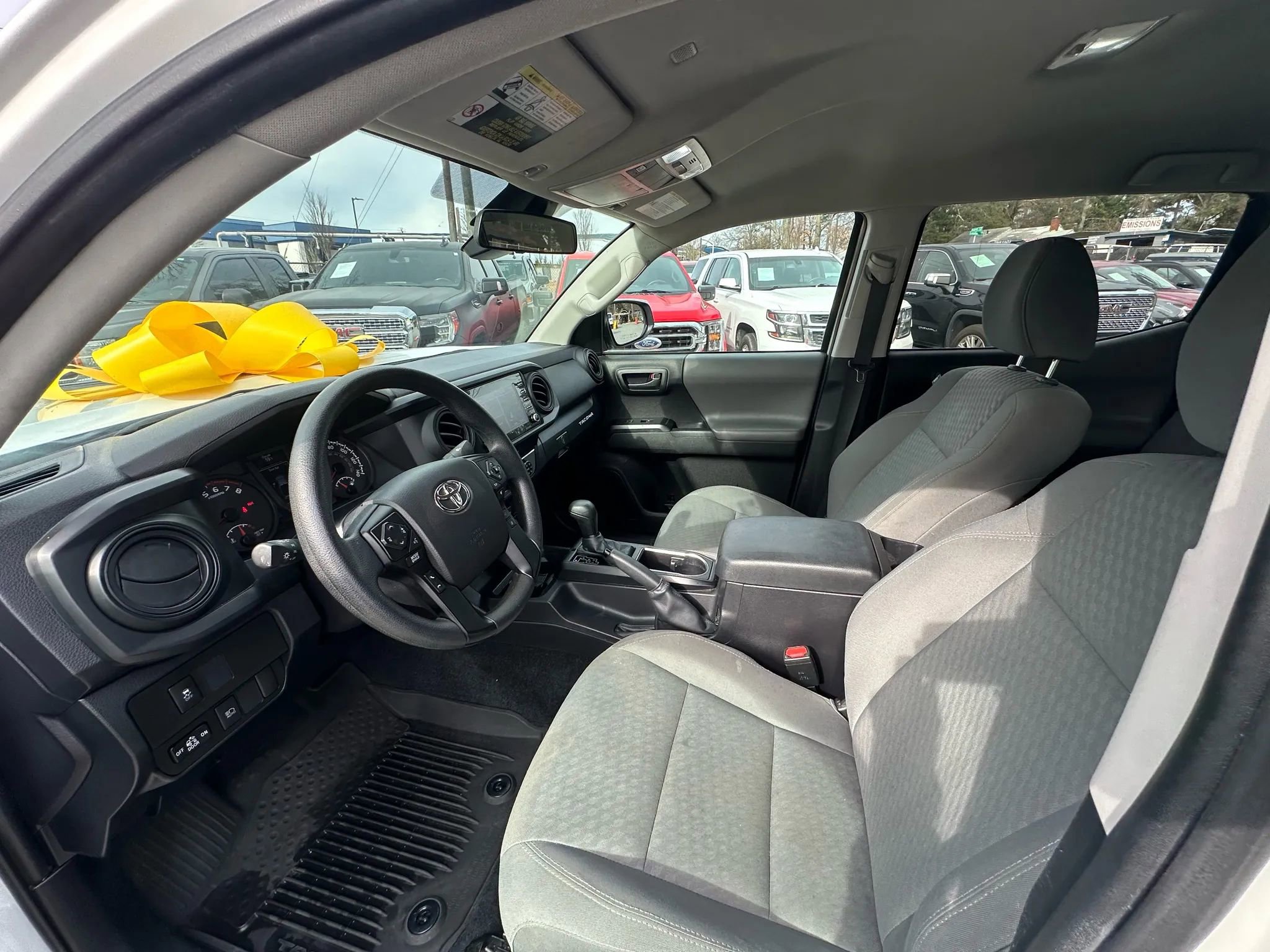 2022 Toyota Tacoma SR