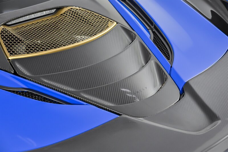 Used 2018 McLaren 720S Luxury photo 19