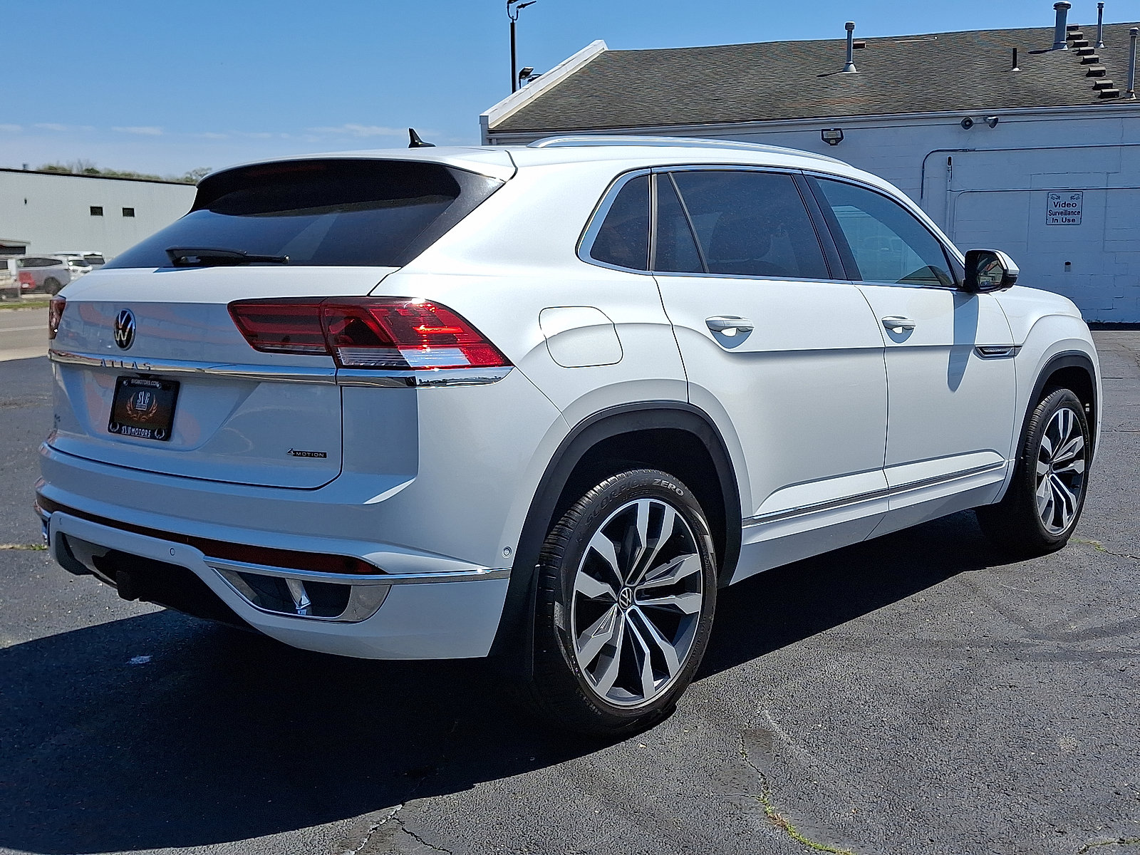 2023 Volkswagen Atlas Cross Sport SEL Premium R-Line