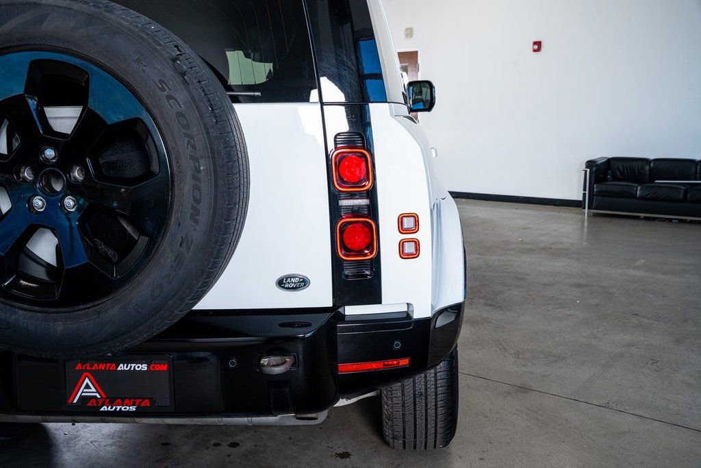 2023 Land Rover Defender 110 X-Dynamic SE