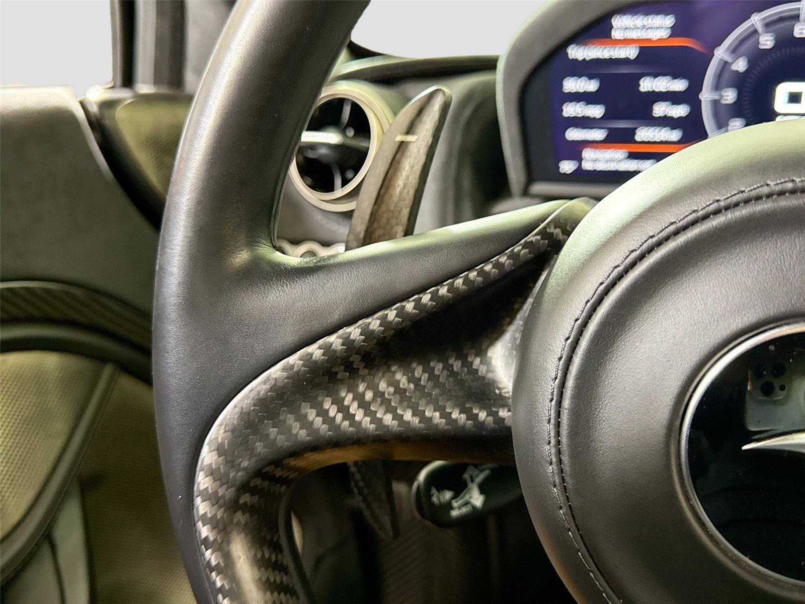 Used 2019 McLaren 720S Performance photo 22