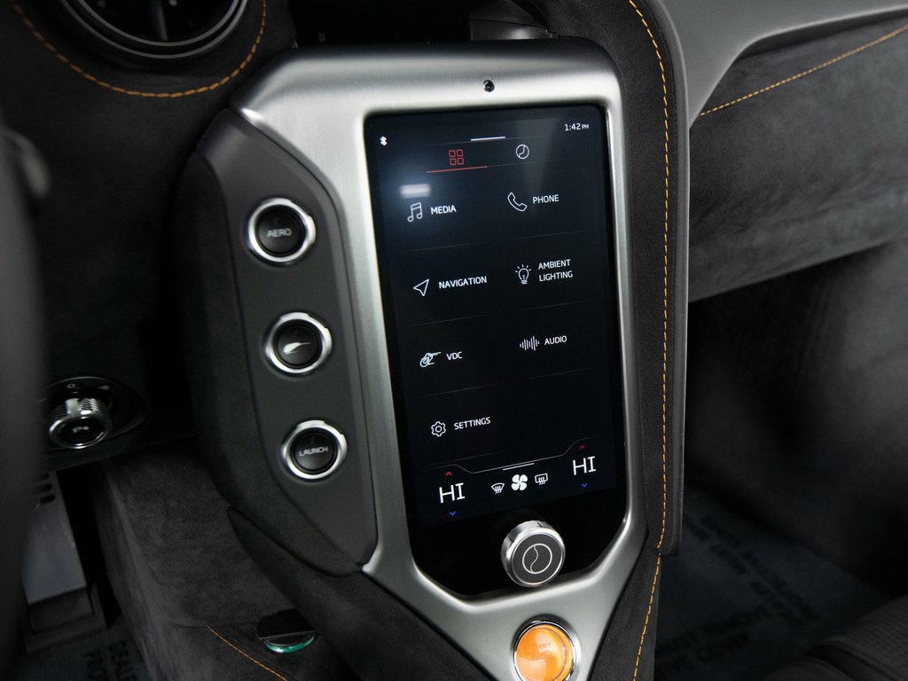 Used 2025 McLaren 750S photo 20