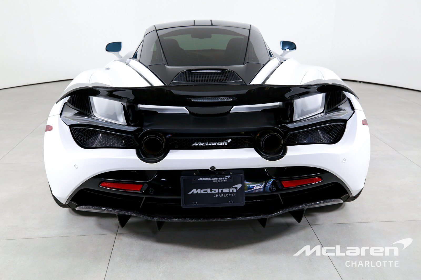Used 2019 McLaren 720S photo 8