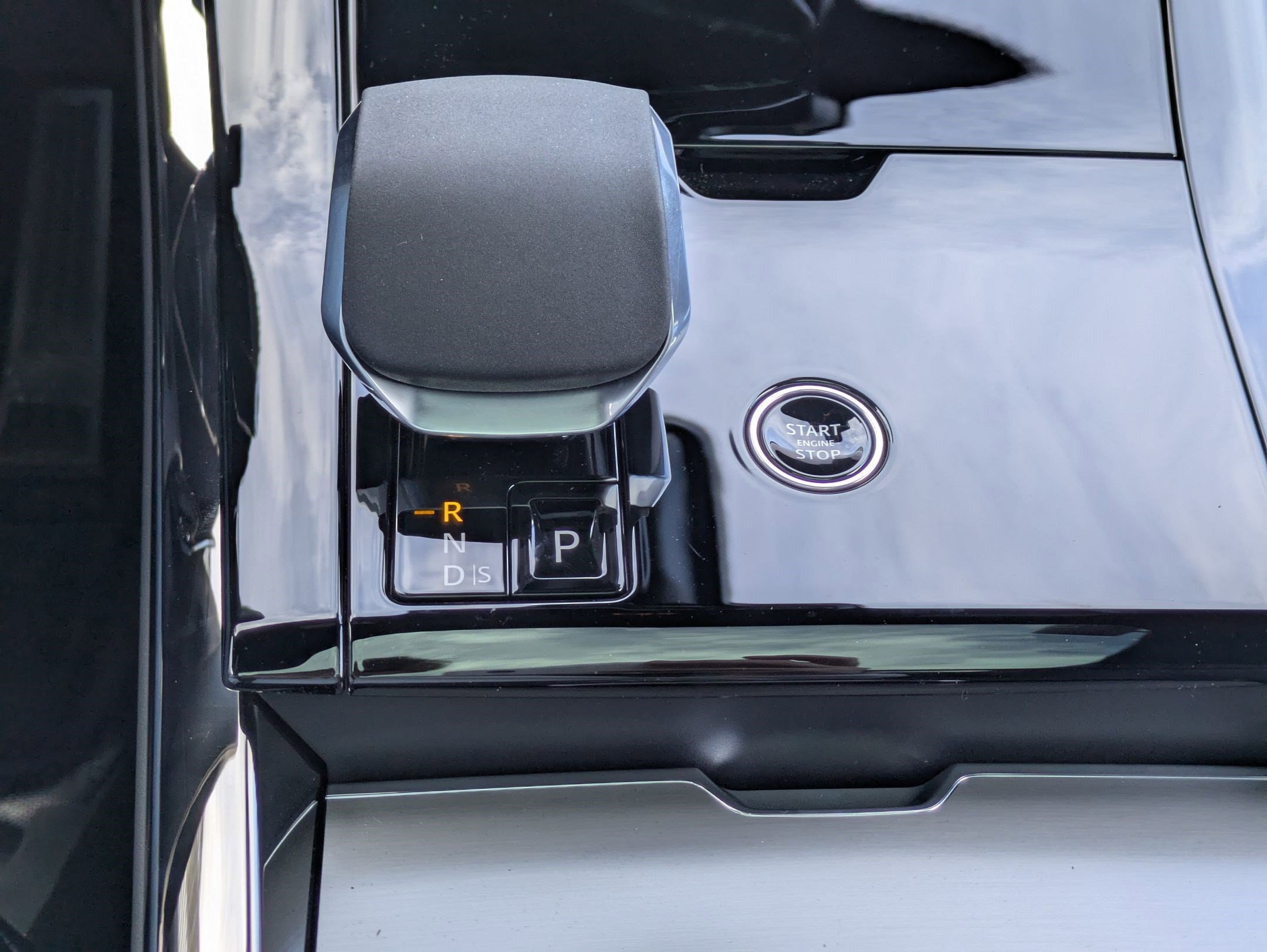 2026 Land Rover Range Rover Sport Dynamic SE