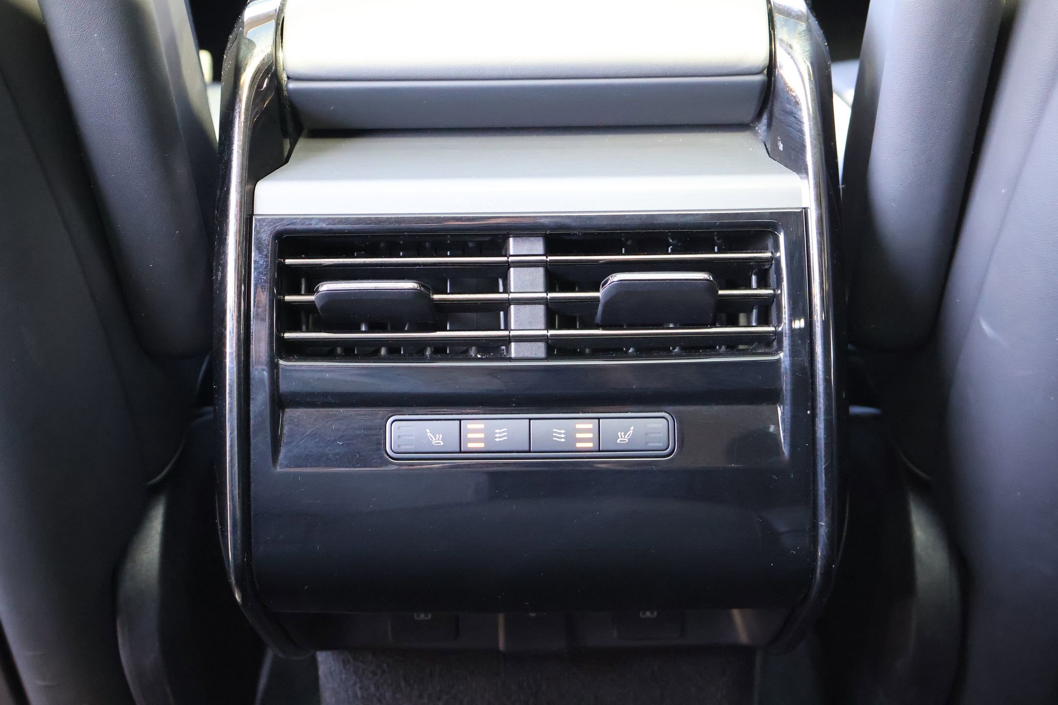 2023 Land Rover Range Rover Sport SE