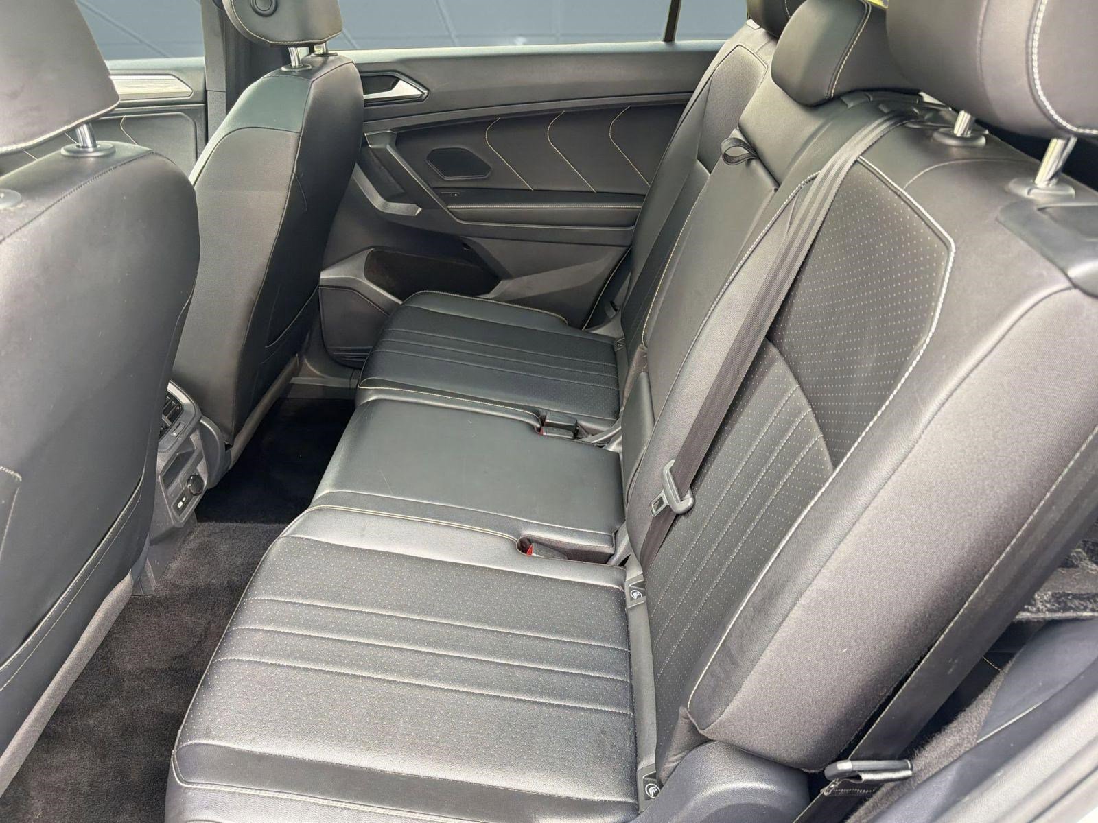 2022 Volkswagen Tiguan SE R-Line