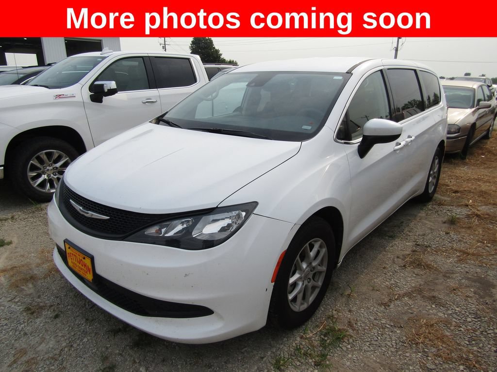Used 2023 Chrysler Voyager LX