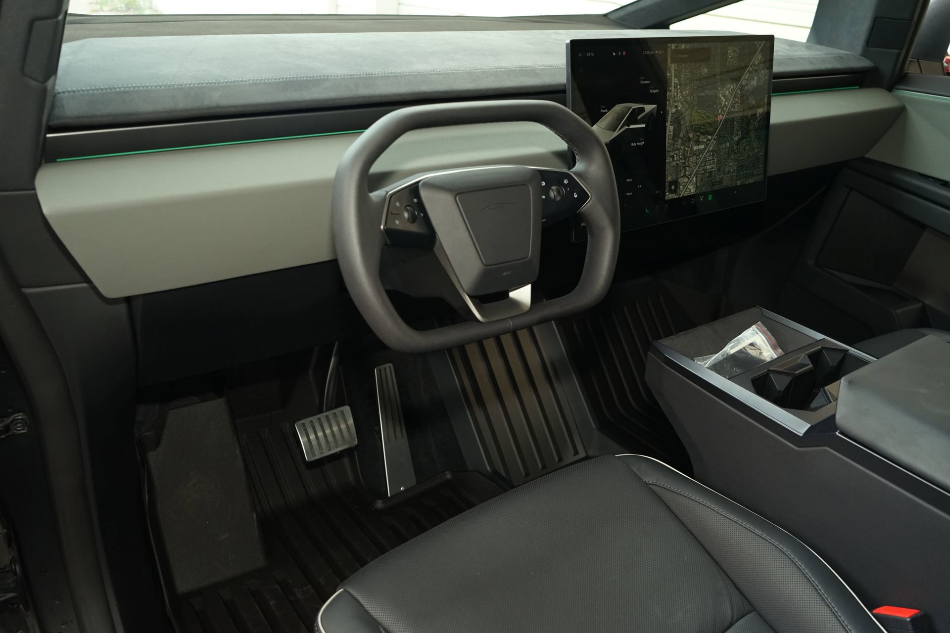 2024 Tesla Cybertruck Cyberbeast