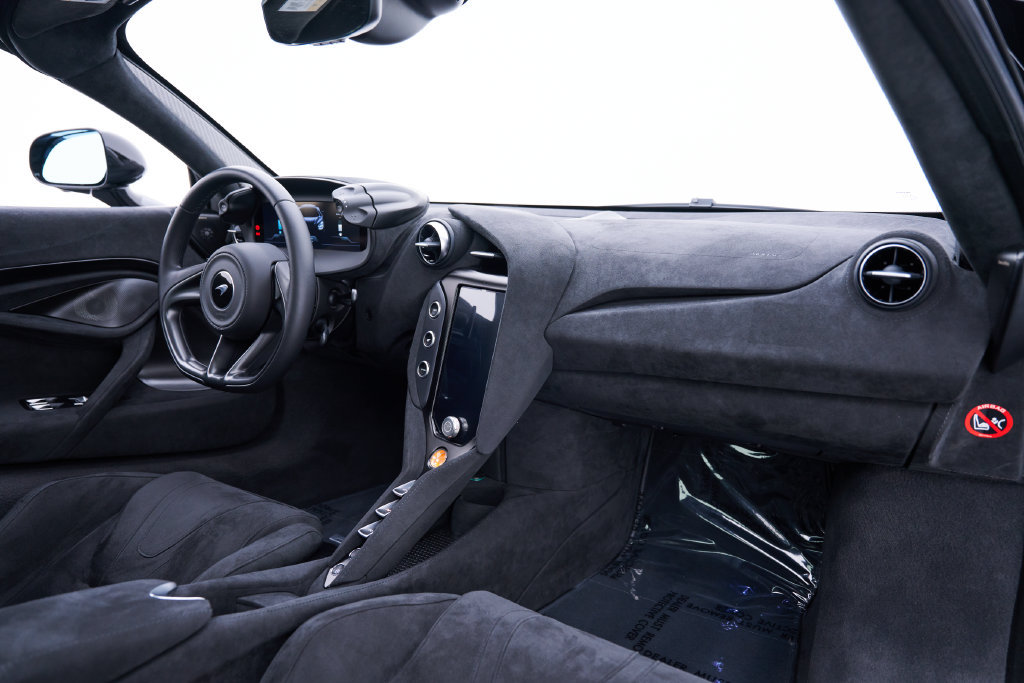Used 2025 McLaren 750S photo 55