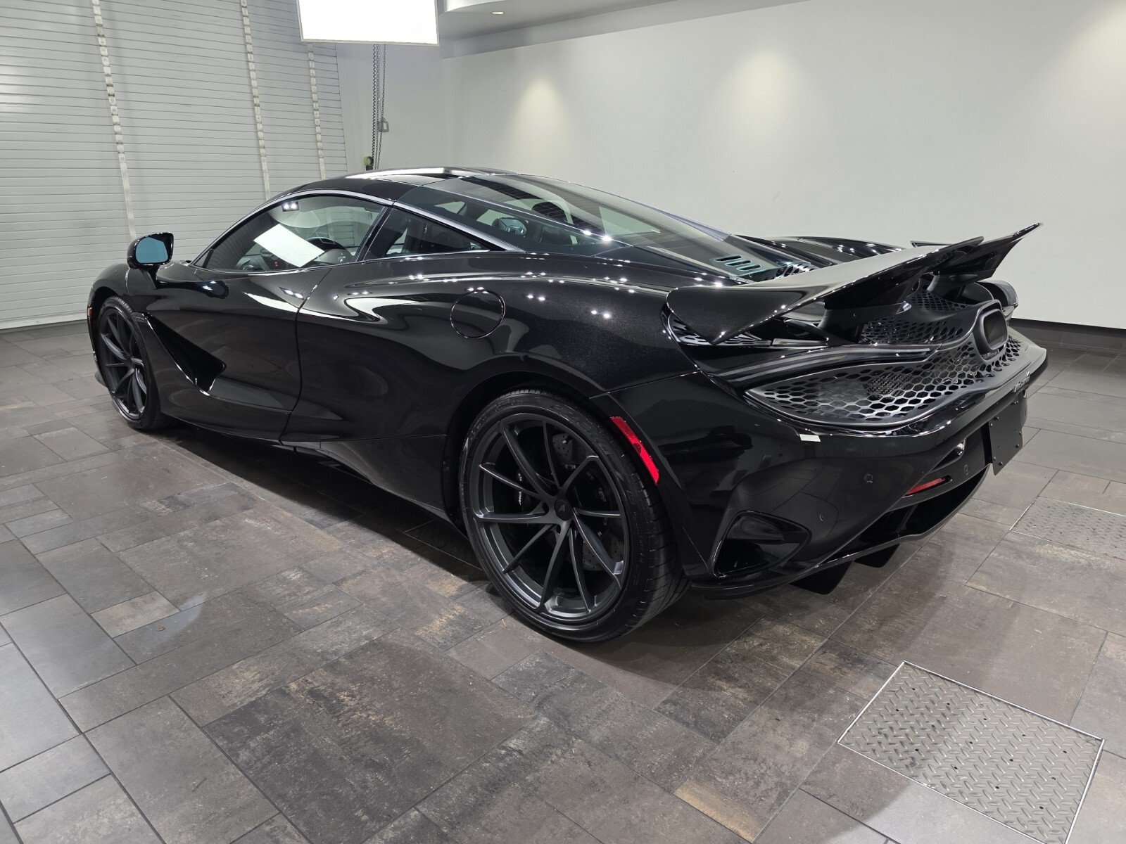 New 2026 McLaren 750S Coupe 4