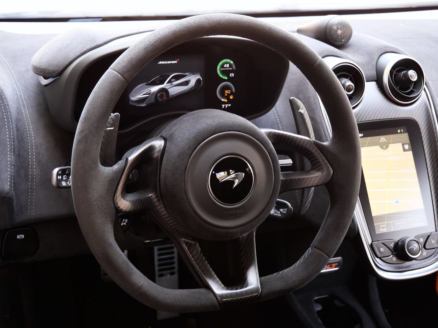 Used 2019 McLaren 600LT photo 9