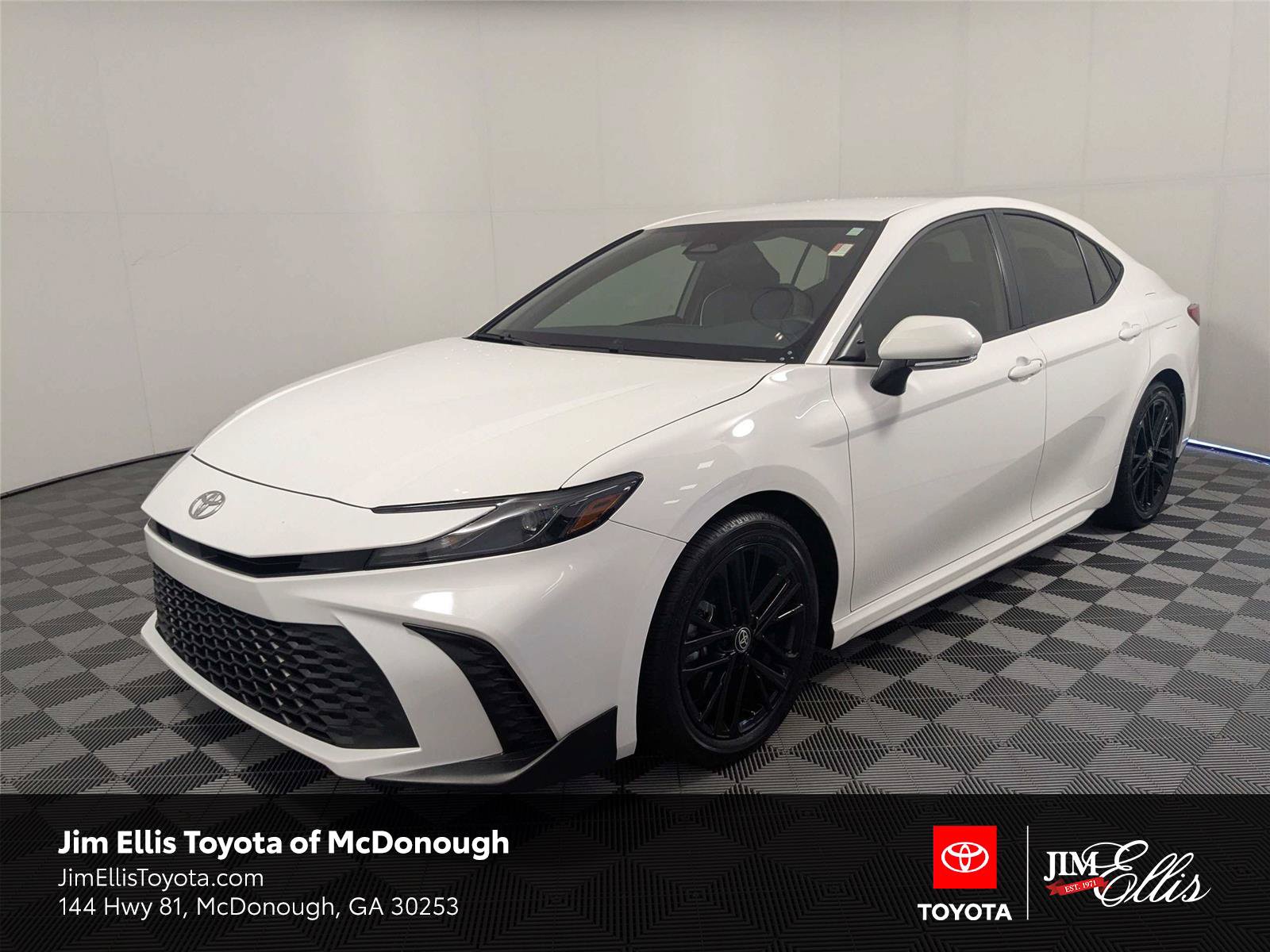 Certified 2025 Toyota Camry SE