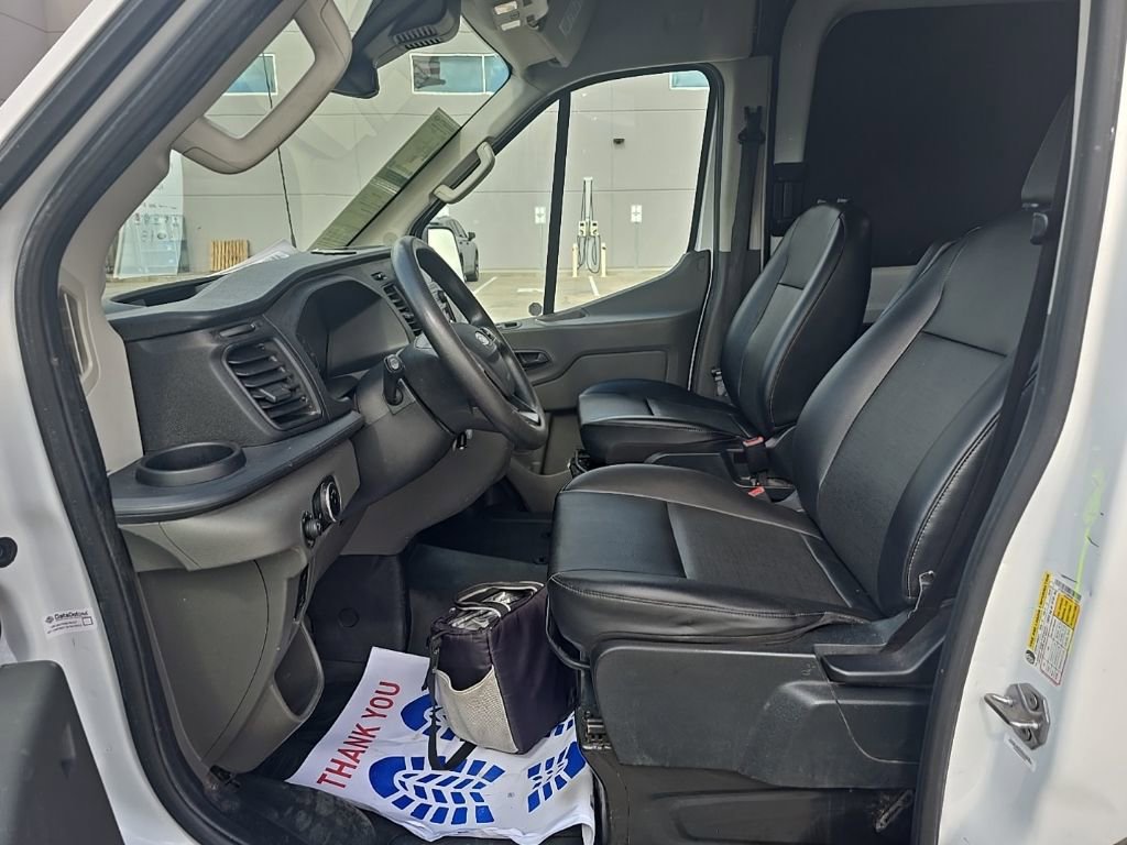 2023 Ford Transit 250 Medium Roof
