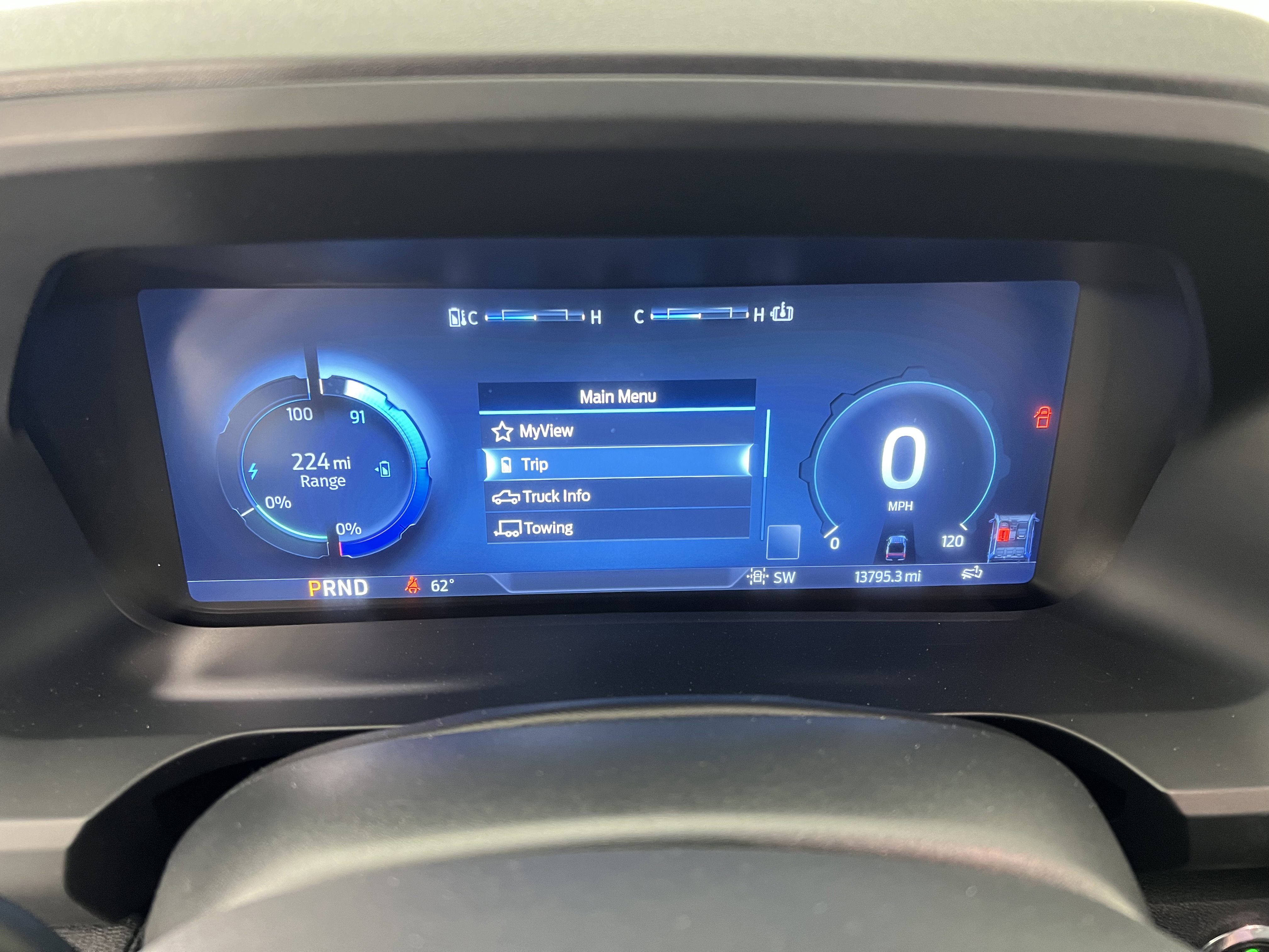 2024 Ford F150 Lightning Flash