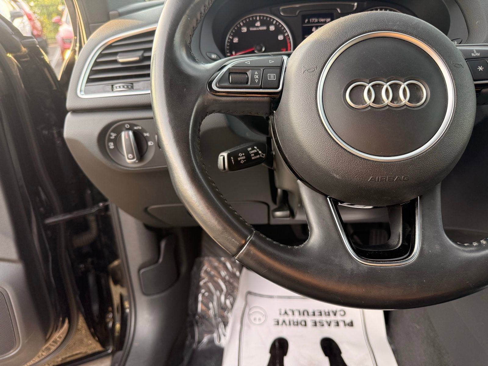 2017 Audi Q3 2.0T Premium