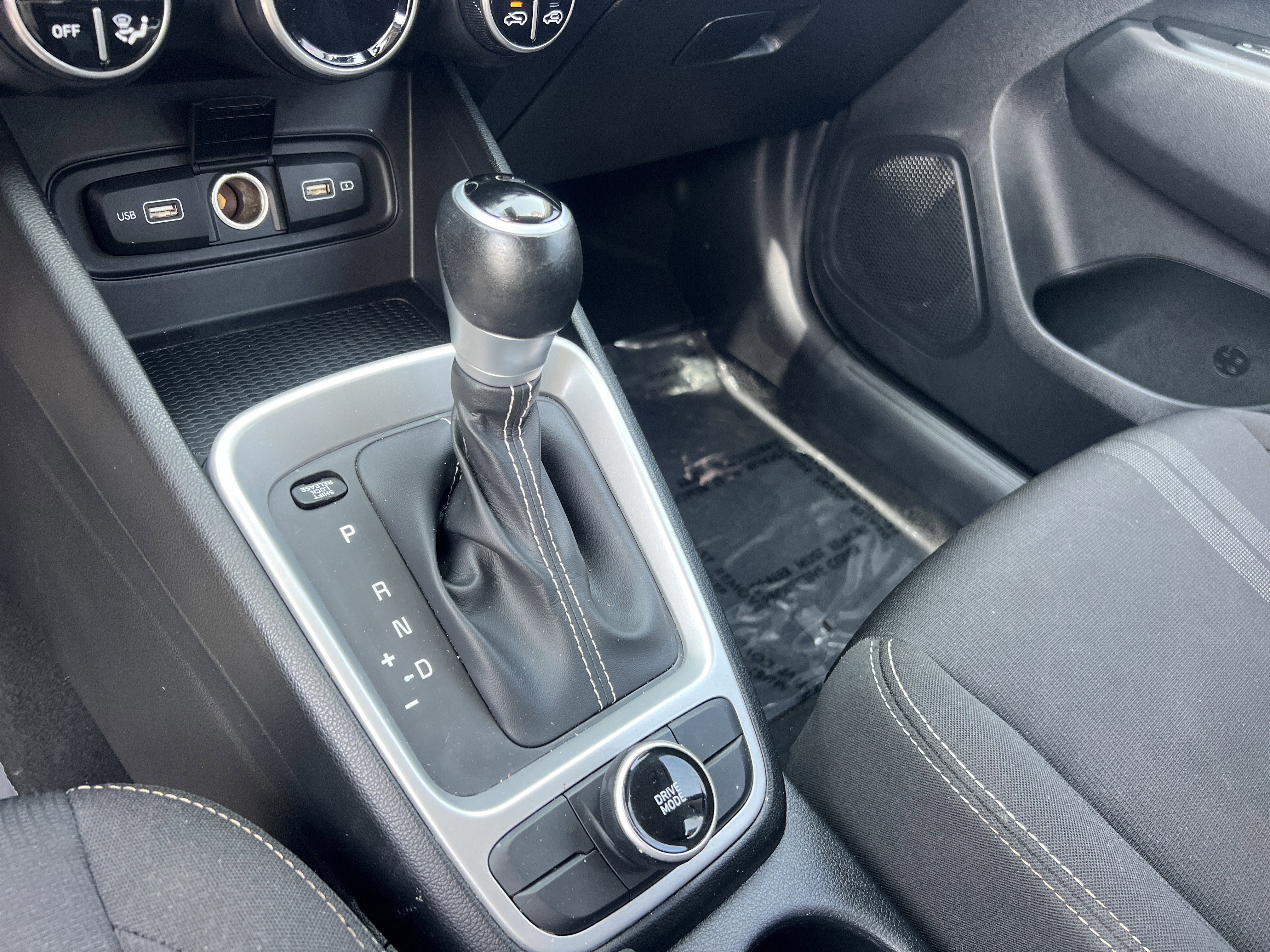 2022 Hyundai Venue SEL