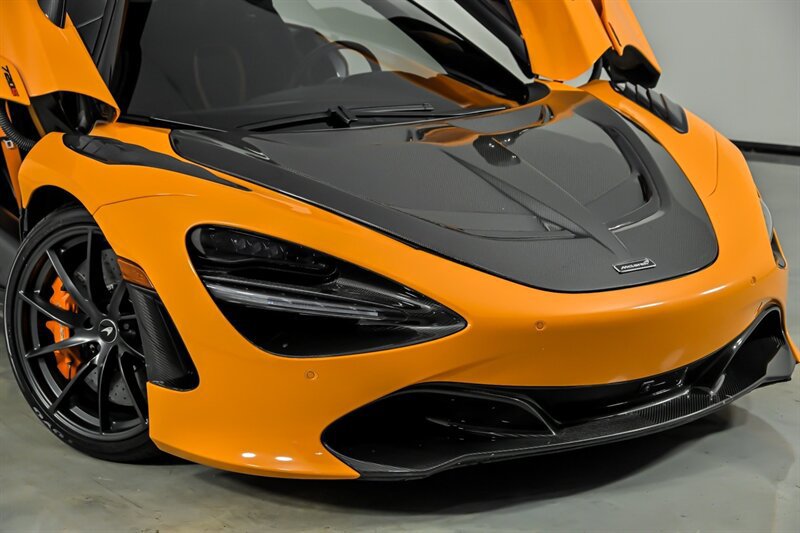 Used 2018 McLaren 720S Performance 2