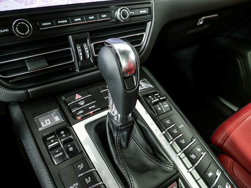 2021 Porsche Macan S