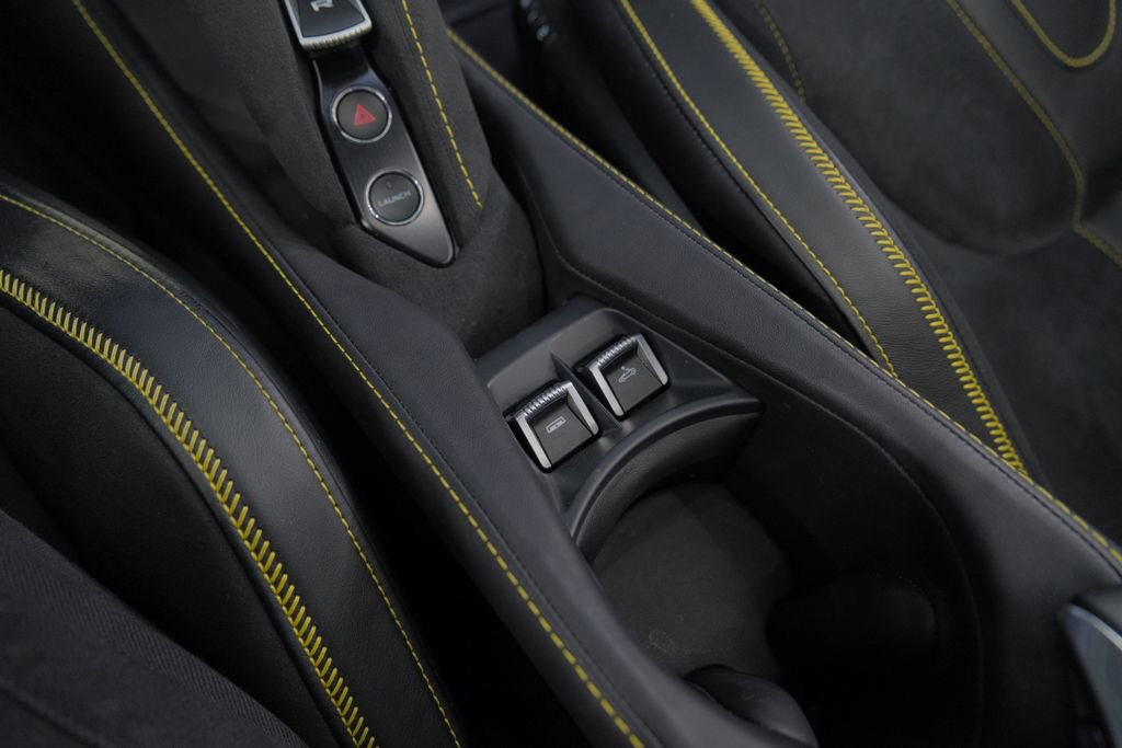 Used 2023 McLaren 720S Luxury photo 61