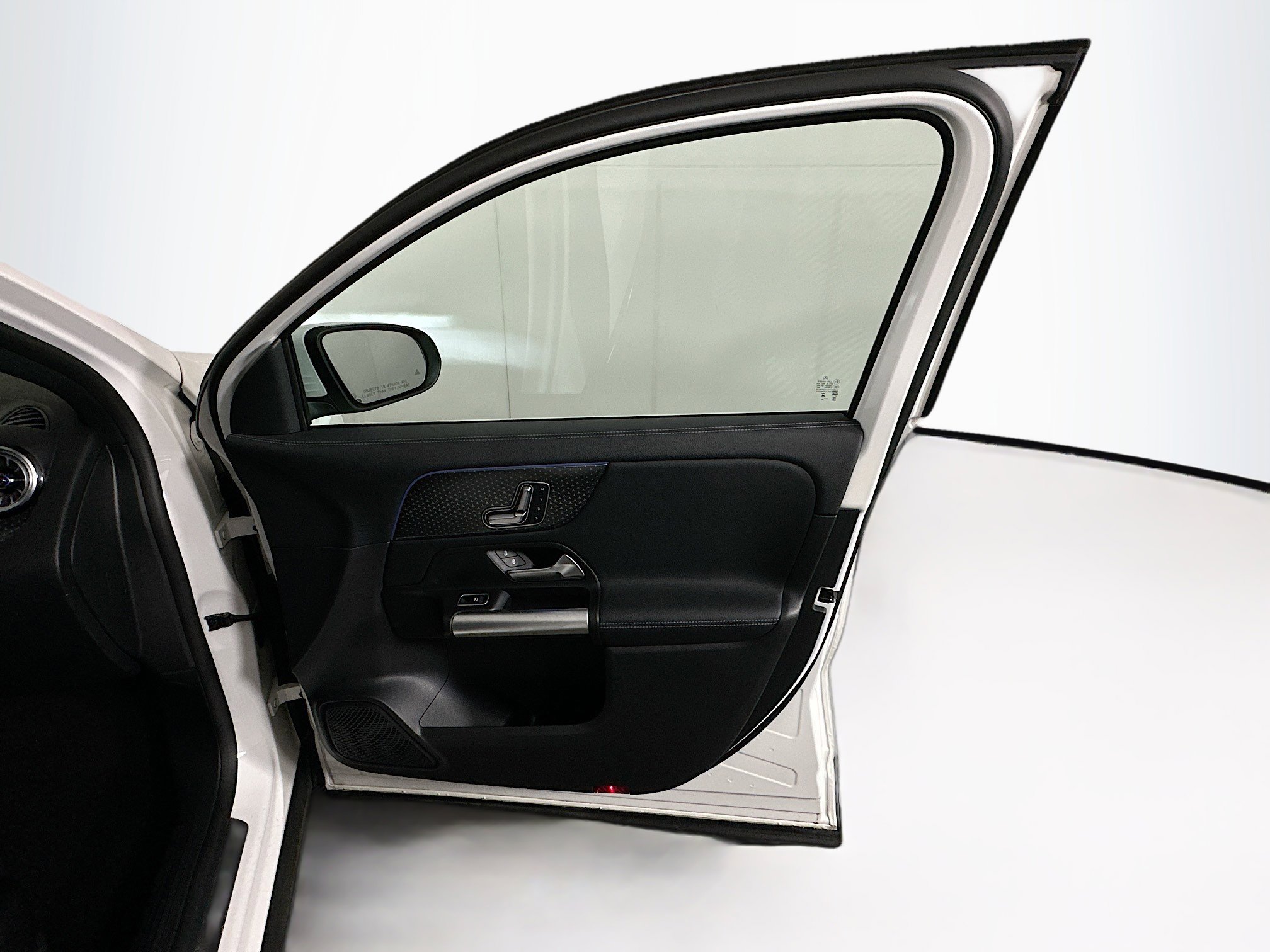 2025 Mercedes-Benz GLA 250