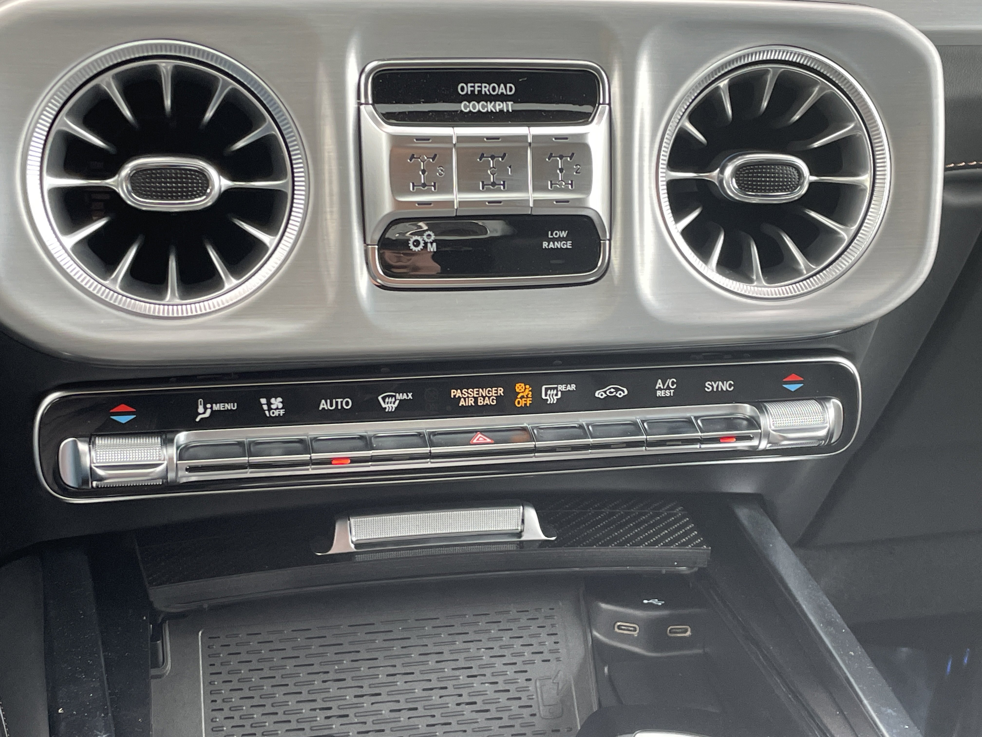 2026 Mercedes-Benz G 550