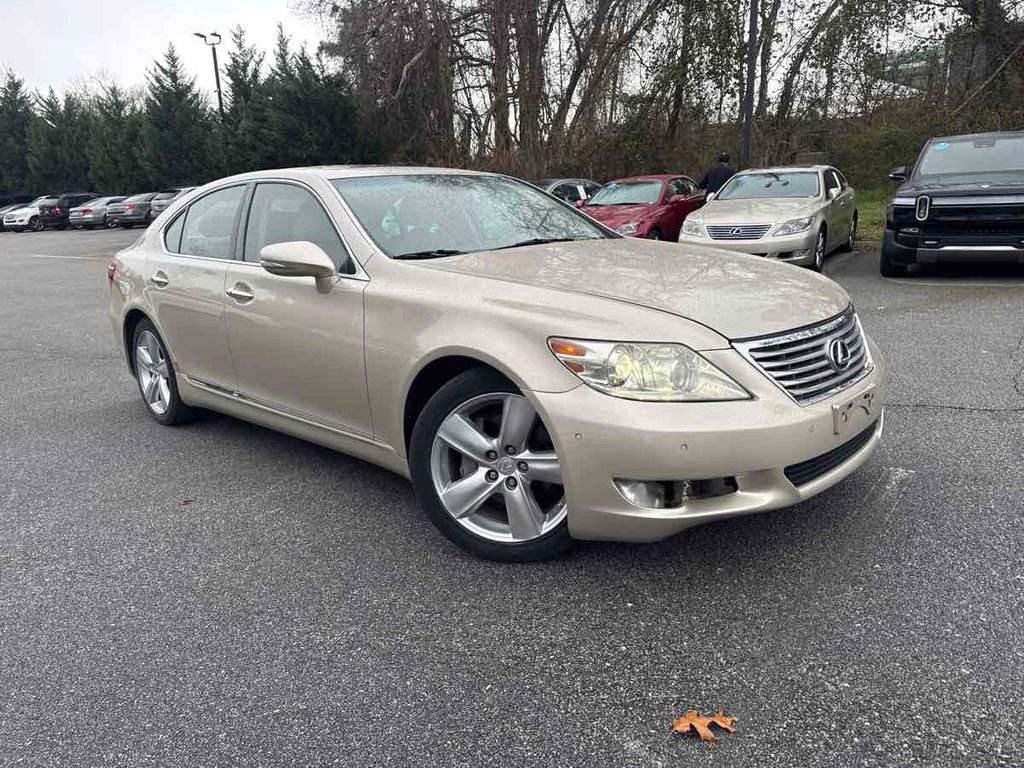 2010 Lexus LS 460
