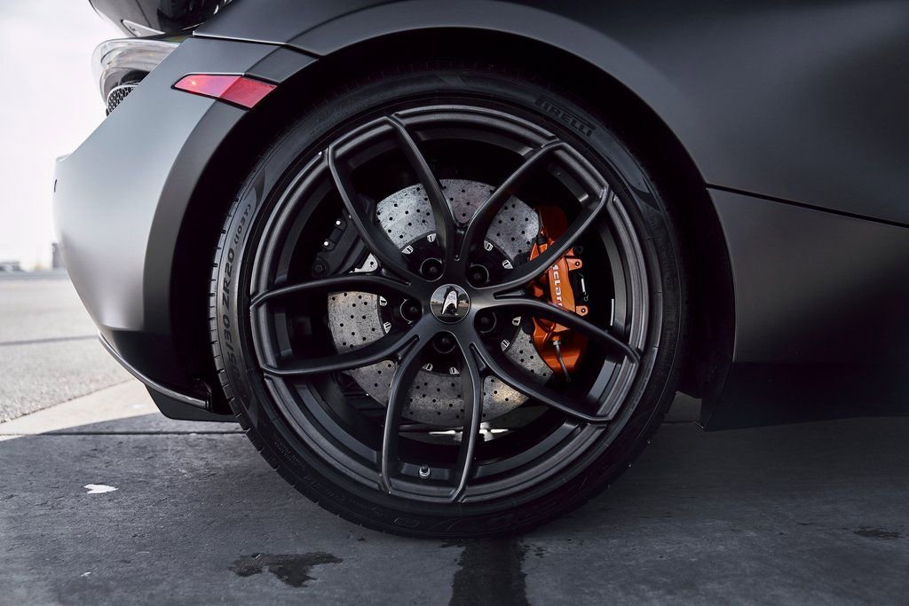 Used 2020 McLaren 720S Spider photo 25